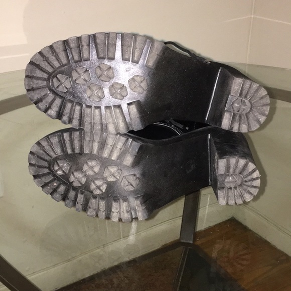 Lug boots - Picture 4 of 4